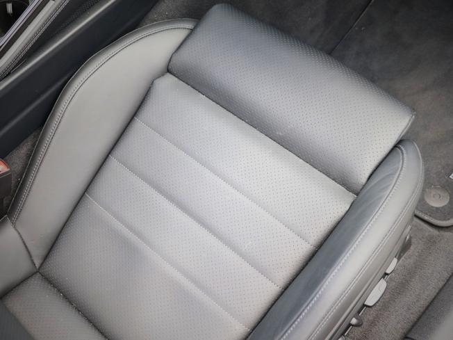 PORSCHE Panamera Photo 17