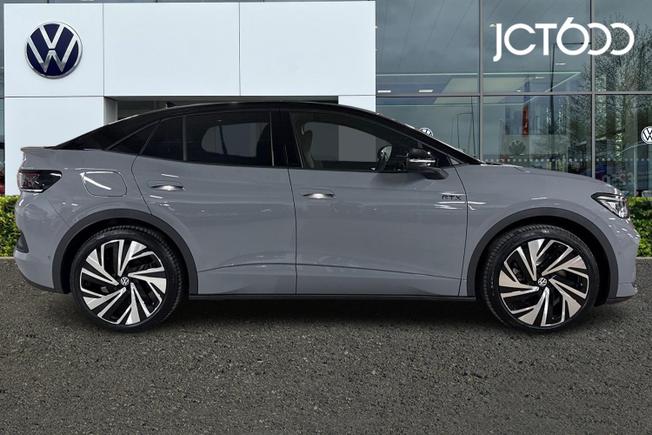 VOLKSWAGEN ID.5 Photo 4