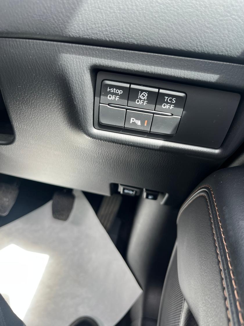 Mazda CX-5 Photo de219ff4-9c7b-45e7-bb60-384644b56766.jpg