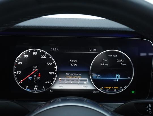 Mercedes-Benz E Class Photo de2d459d-2298-4849-8401-4748362a4b75.jpg