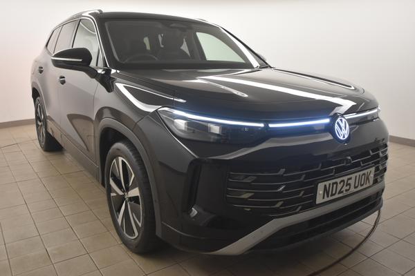 Used 2025 Volkswagen TAYRON 2.0 TDI Elegance 5dr DSG7 [7 Seat] Black at SERE Motors