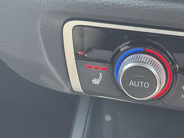 Audi Q3 Photo 13