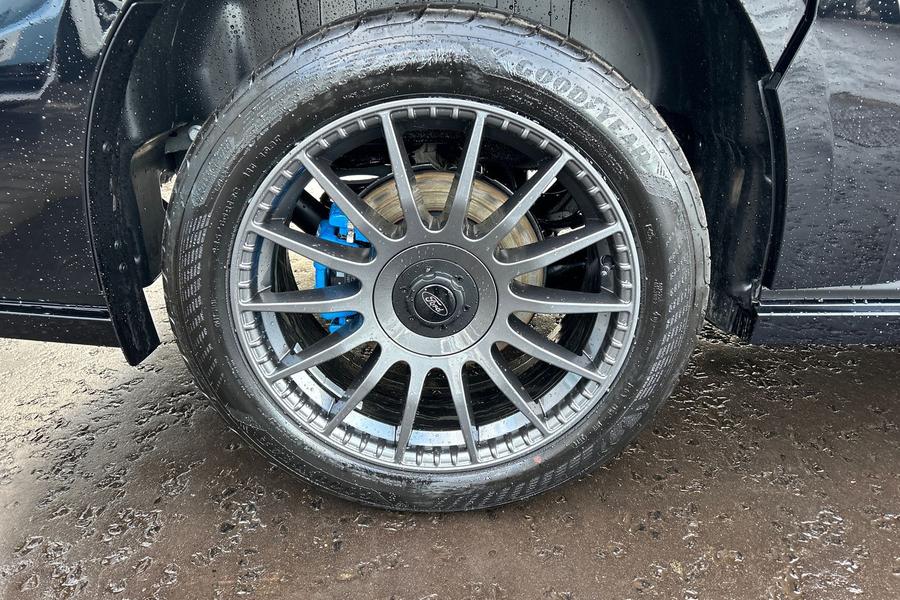 Ford TRANSIT CUSTOM Photo de45165a-48cd-4082-ad37-e4042264f027.jpg