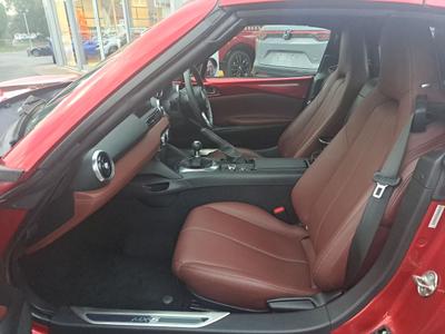 Mazda MX-5 RF Photo 11