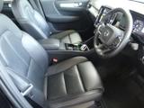 Volvo XC40 Photo 13