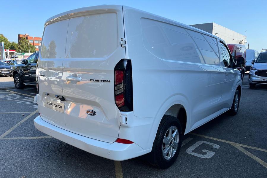 Ford TRANSIT CUSTOM Photo de6c06a8-bb3f-4cf3-954f-4b90673c4cdc.jpg