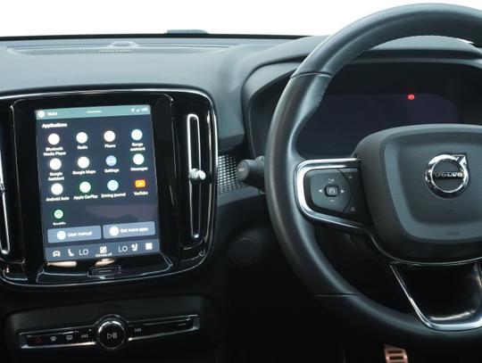 Volvo XC40 Photo de6e18b2-f1d6-453b-950d-049ee645e368.jpg