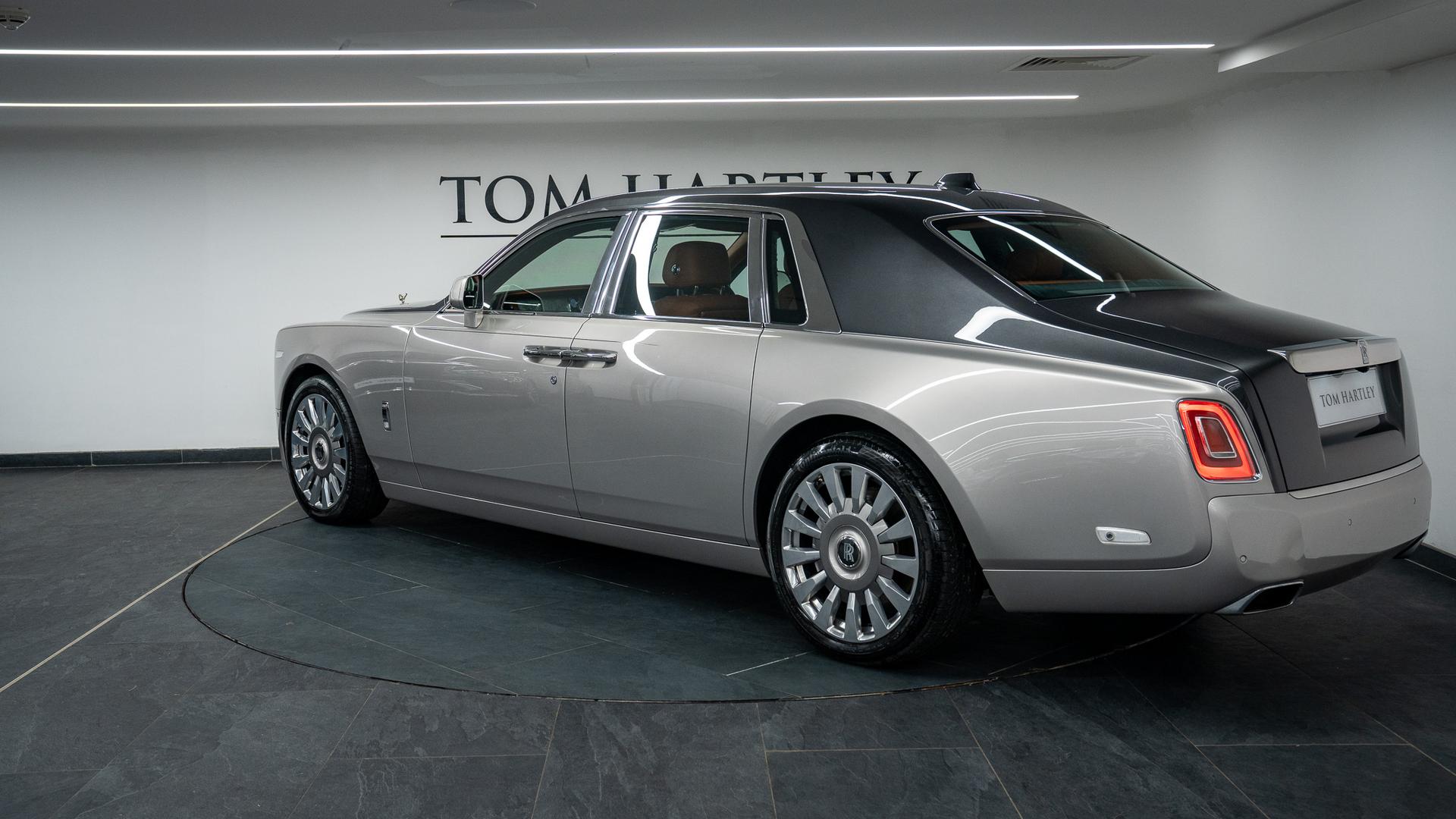 Rolls-Royce Phantom Photo de7cecfd-cf87-47ed-9ccc-8085da38bdae.jpg