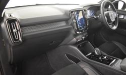 Volvo XC40 Photo 7