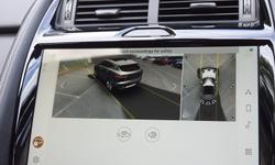 Jaguar E-PACE Photo 18