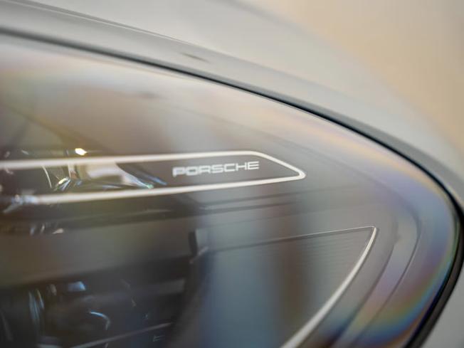 PORSCHE Macan Photo 11