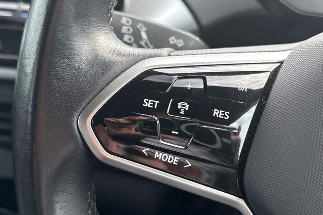 Volkswagen ID.4 Photo 16