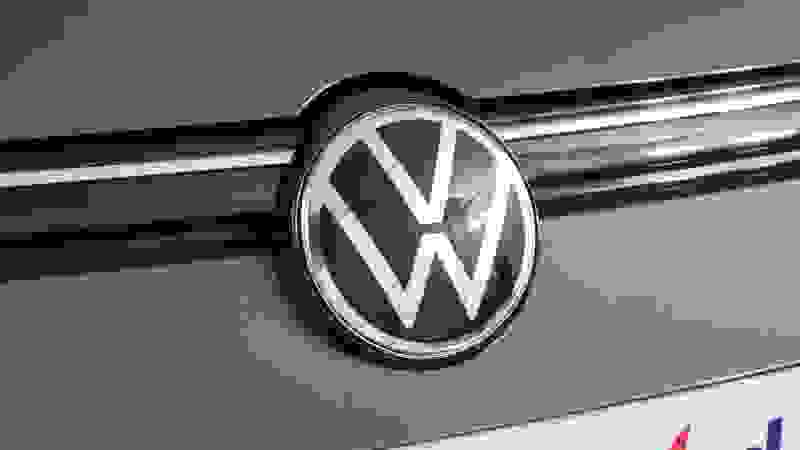 Volkswagen GOLF Photo dealer360-0696a1b587c3bba1a10ecaa62ea574a7c45c8c42.jpg