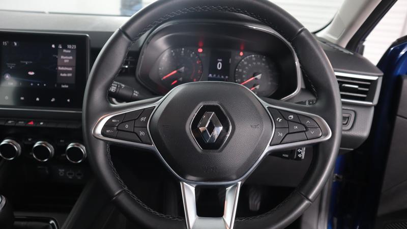 Renault Clio Photo dealer360-07c0536fcf28e40004a21aef74a2b90fcd675598.jpg