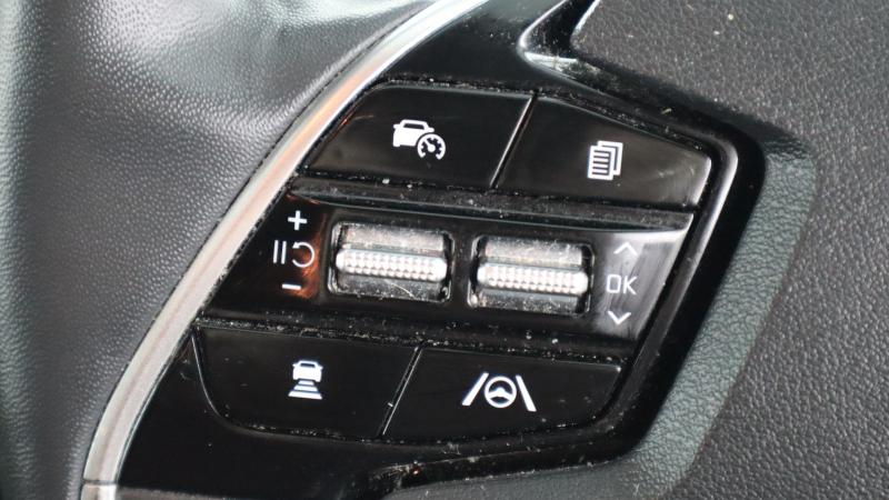 Kia Niro Photo dealer360-098bb951475b59e14079263e7b08020383a73f45.jpg
