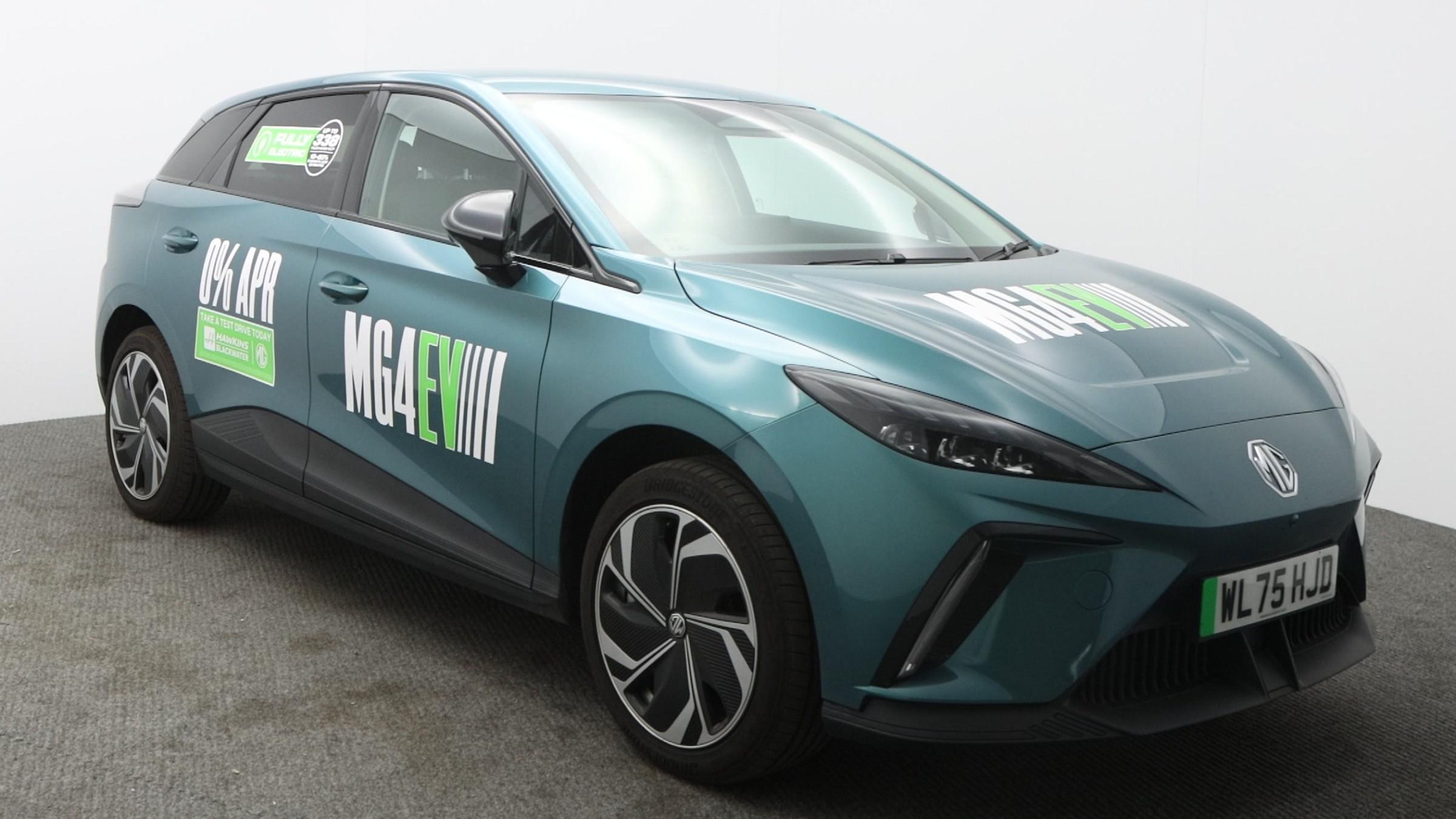 mg 4 64kwh premium long range hatchback 5dr electric auto (231 ps) 2026 2,000 miles electric automatic price £22,999 / monthly...