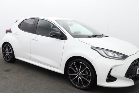 2023 TOYOTA YARIS 1.5 VVT H 130BHP GR SPORT HATCHBACK 5DR PETROL HYBRID E CVT... photo