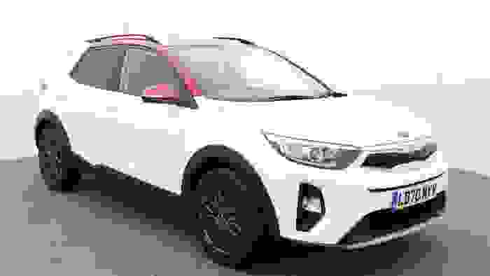 Used 2020 Kia Stonic 1.0 T-GDi MAXX Clear White With Red Roof at Hawkins Motor Group