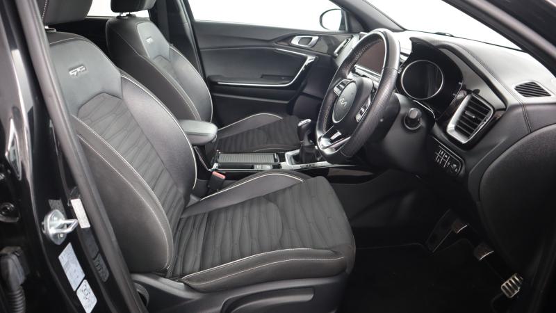 Kia ProCeed Photo dealer360-17371d614196c1c0807ed8b5a17ae1c86b584859.jpg