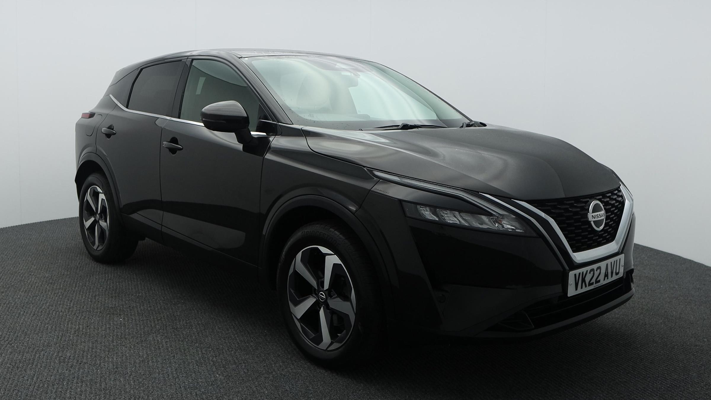 nissan qashqai 2022 dark grey