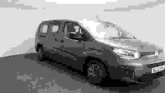 Used 2025 Citroen Berlingo 1.5 Bluehdi PLUS XL 100 EAT8 7 Seater Kiama Blue at Hawkins Motor Group