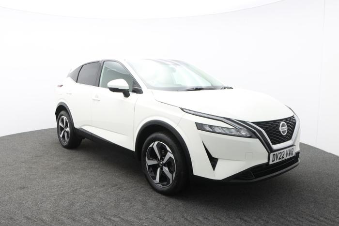 Used 2022 Nissan Qashqai 1.3 DIG-T MHEV N-Connecta SUV 5dr Petrol Hybrid Manual Euro 6 (s/s) (140 ps) at Hawkins Motor Group