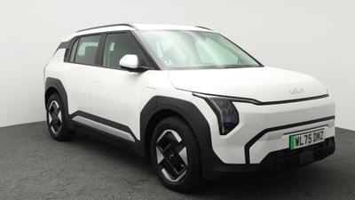 Used 2025 Kia EV3 81.4 kWh AIR White Pearl at Kia Motors UK