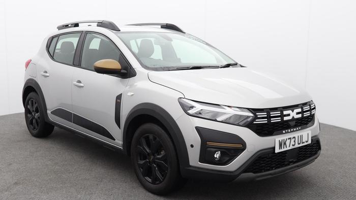 Used 2023 Dacia Sandero Stepway 1.0 TCe 90 BHP EXTREME Hatchback 5dr Petrol* HEATED SEATS * Grey at Hawkins Motor Group