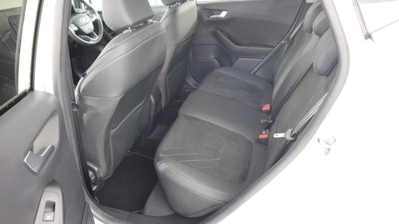 Ford Fiesta Photo dealer360-4035bba0f95d57b2d02686fe33a3570ddf94be29.jpg
