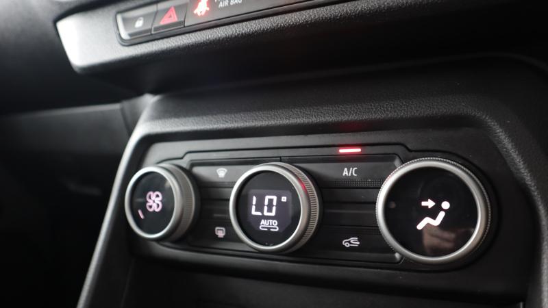 Dacia Jogger Photo dealer360-438ed1a24e62b9987679775c50f93645ce30d0a9.jpg