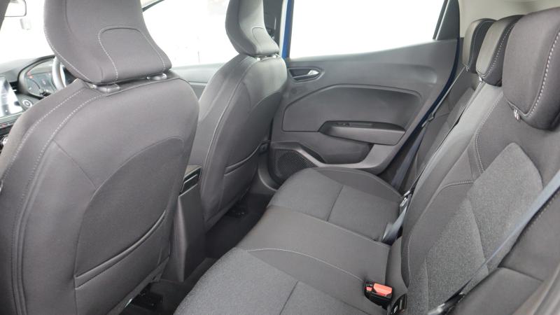 Renault Clio Photo dealer360-4b3307d80f5f8aaa842f34af85040a0a1e656416.jpg