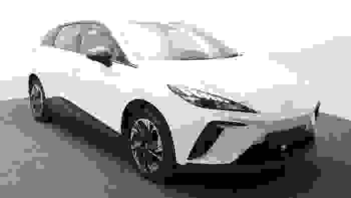 Used ~ MG MG4 SE SR white at Hawkins Motor Group