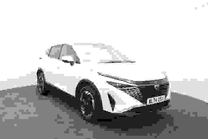 Used 2024 Nissan Qashqai 1.3 DIG-T MHEV N-Connecta SUV 5dr Petrol Hybrid Manual Euro 6 (s/s) (140 ps) White at Hawkins Motor Group
