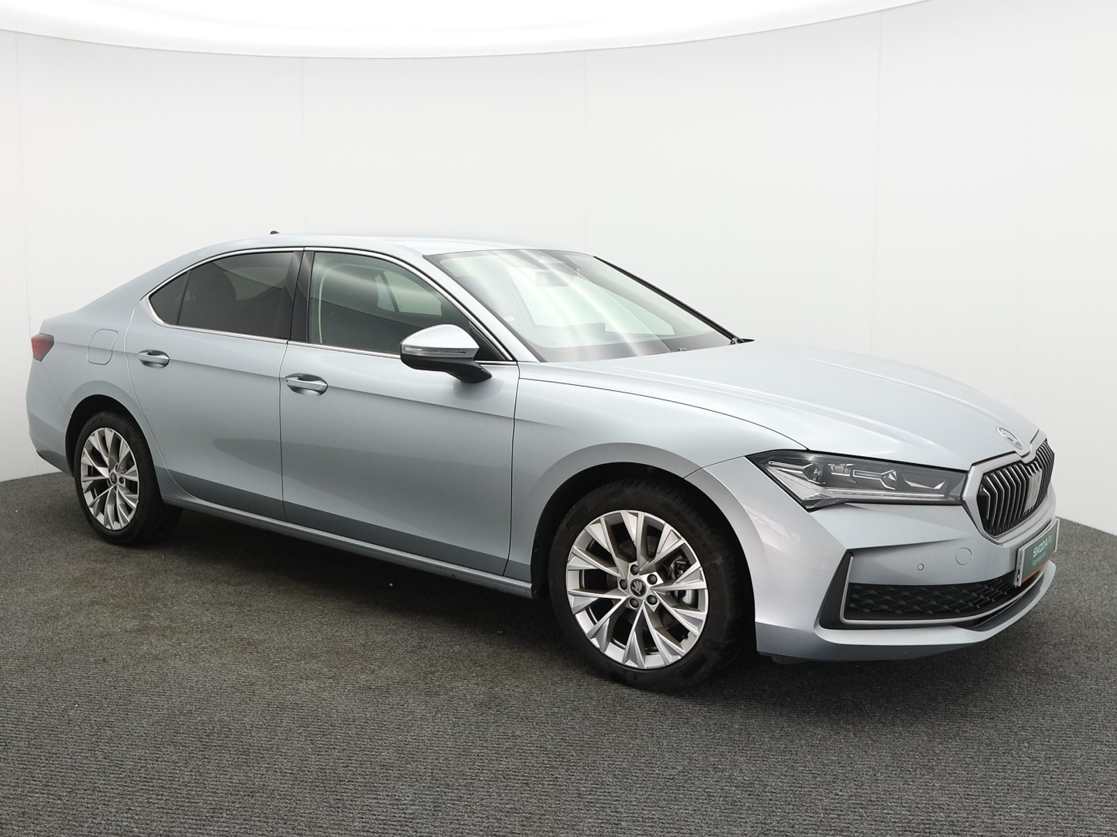 2025 Skoda Superb 1.5 TSI e-TEC SE L Hatchback