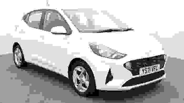 Used 2022 Hyundai i10 1.2 SE Connect Hatchback 5dr Petrol Auto Euro 6 (s/s) (84 ps) White at Hawkins Motor Group