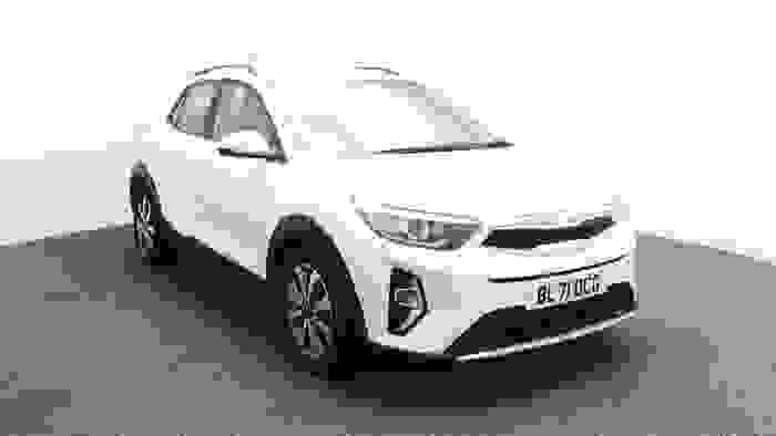 Used 2022 Kia Stonic 1.0 T-GDi 99 BHP 2 Clear White at Hawkins Motor Group