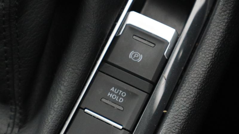 Volkswagen Tiguan Photo dealer360-72477a0ce4fa55c7a8e57f214ceab86112da8f53.jpg