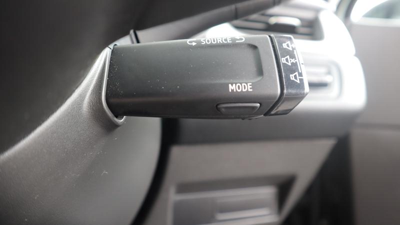 Renault Captur Photo dealer360-96128a1dc79cc4524a2f18fe6376d34208dce08d.jpg