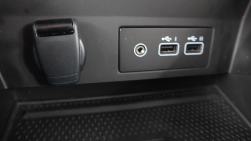Renault Captur Photo dealer360-9ddb13a0fb7d4fd448d8a615330e79df32115d4b.jpg