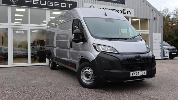 Used 2024 Peugeot Boxer Van 2.2 BHDi 140 BHP 435 L4 H2 Professional at Hawkins Motor Group