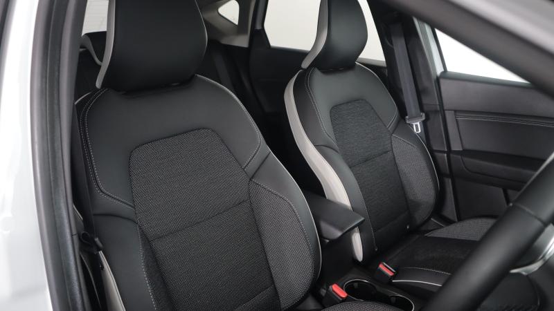 Renault Captur Photo dealer360-a82ebf0f3ce696221998d73f9c10bab31f3c6c74.jpg