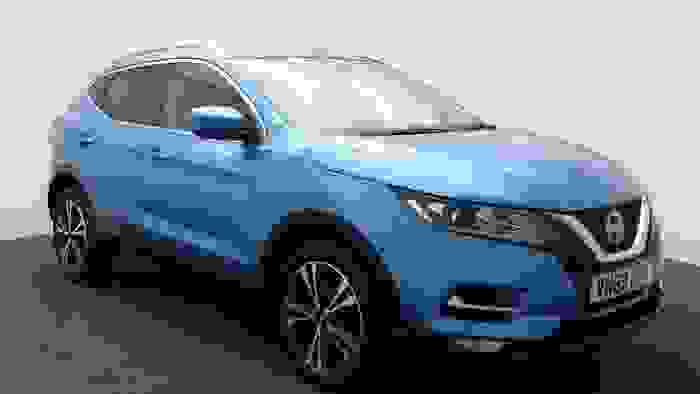 Used 2019 Nissan Qashqai 1.3 DIG-T N-Connecta (140 ps) Vivid Blue at Hawkins Motor Group