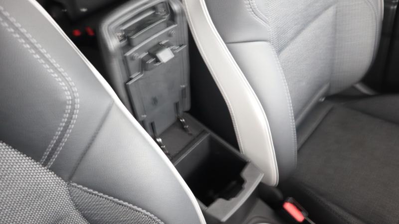 Renault Captur Photo dealer360-c3107faf1ca8b7be4fd370a6ad3d9daf3e7574b5.jpg