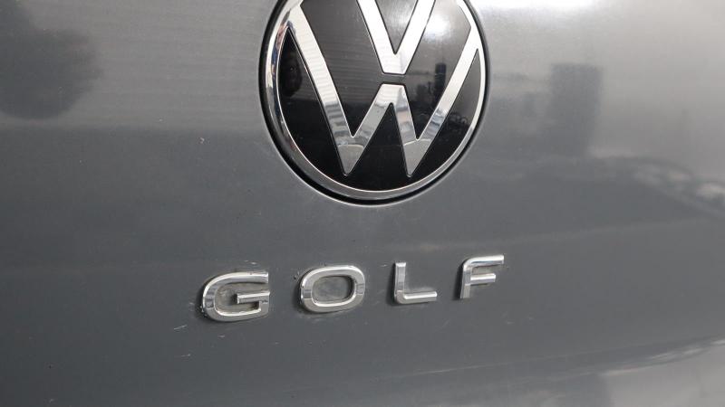 Volkswagen GOLF Photo dealer360-c688689412f3bcfaf230f03fdbeac734ee417909.jpg