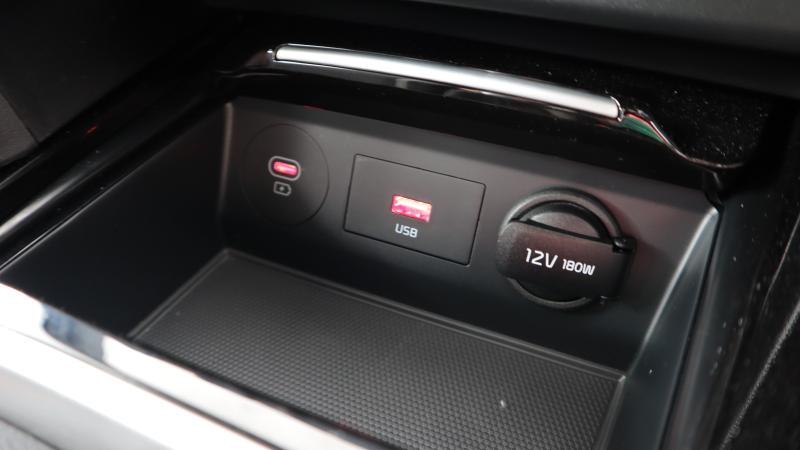 Kia ProCeed Photo dealer360-d17dac438232afacefe53f283a3e06fd33b6b19b.jpg