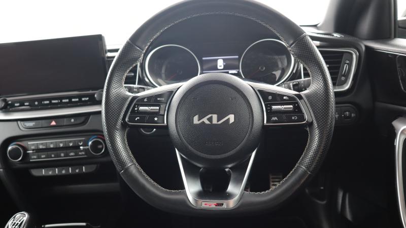 Kia ProCeed Photo dealer360-d2caa6bc2976a617d47f60883771950a5322313e.jpg