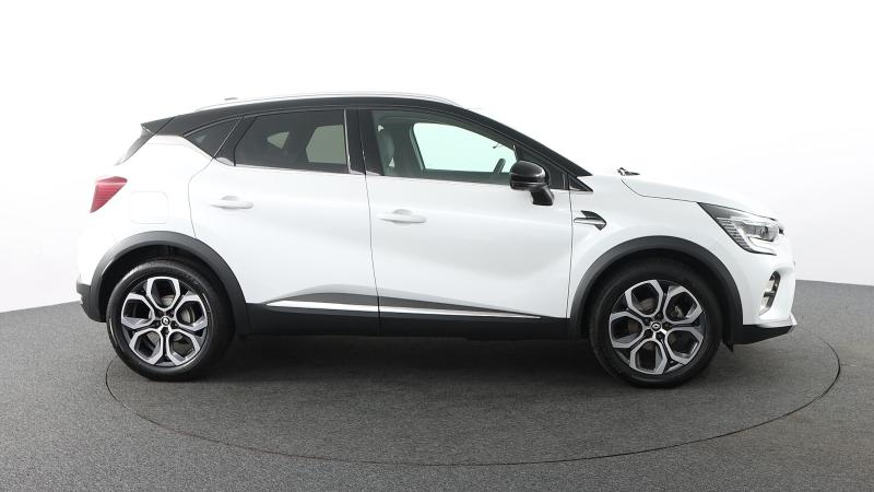 Renault Captur Photo dealer360-df7065ff51b316efd619581dff36ce96fe6a60ab.jpg