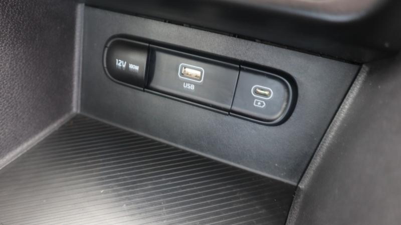 Kia Sportage Photo dealer360-e08ef0bbe2aff6195f89513e7597d9e8e64b6854.jpg