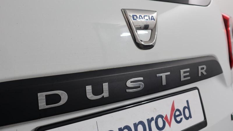 Dacia DUSTER Photo dealer360-ea74bd59b4bc2b77f7b52f7d5dafecee80a02ea9.jpg