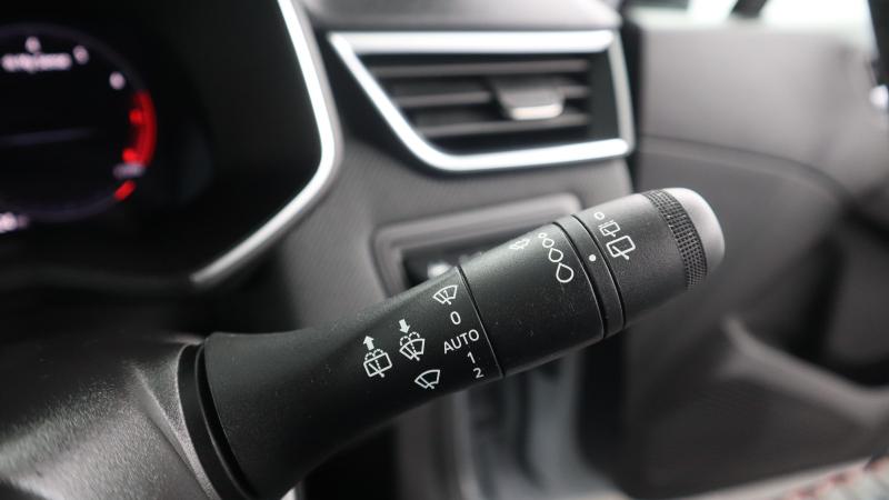 Renault Clio Photo dealer360-f15f309d3d5316d1b64e24619c7f4ad11727e554.jpg